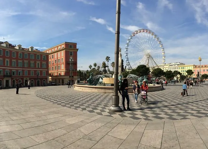 On Place Massena Appartamento *