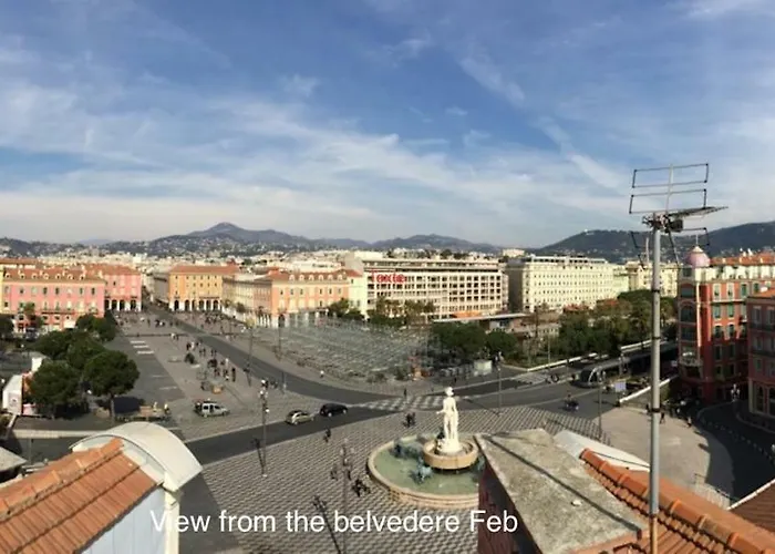 On Place Massena * Nizza
